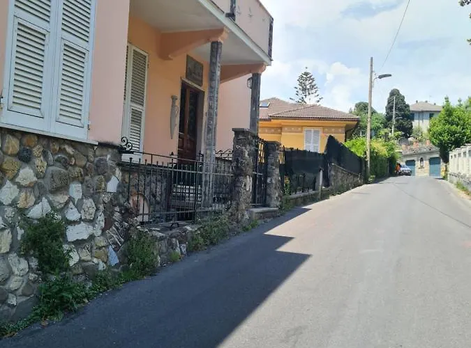 Pensionat Ginger By Portofinovacanze 3*