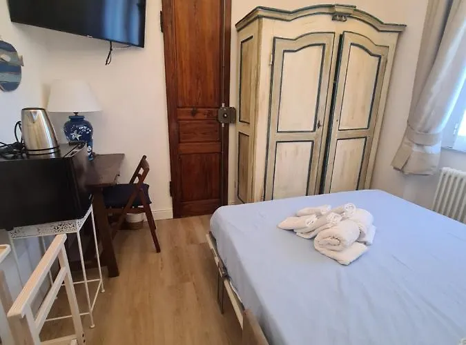 Pensionat Ginger By Portofinovacanze 3*